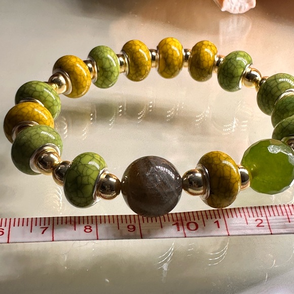 RARE TAIWAN JADE + LABRADORITE NATURAL STONES BRACELET size 7” - Picture 6 of 11